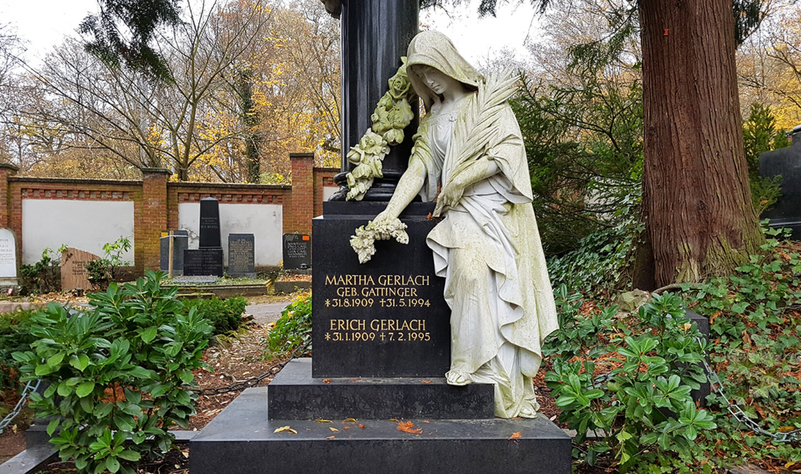 Stilvolle Grabsteine Referenz