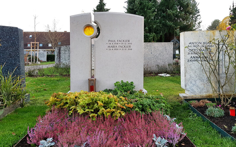 Vaterstetten Friedhof Doppelgrab Fackler - 1