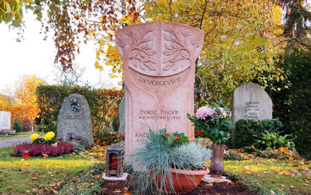 Vaterstetten Friedhof Doppelgrab Hager