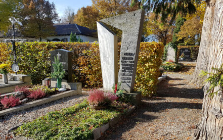 Pfaffenhofen Hauptfriedhof Einzelgrabstein Herber