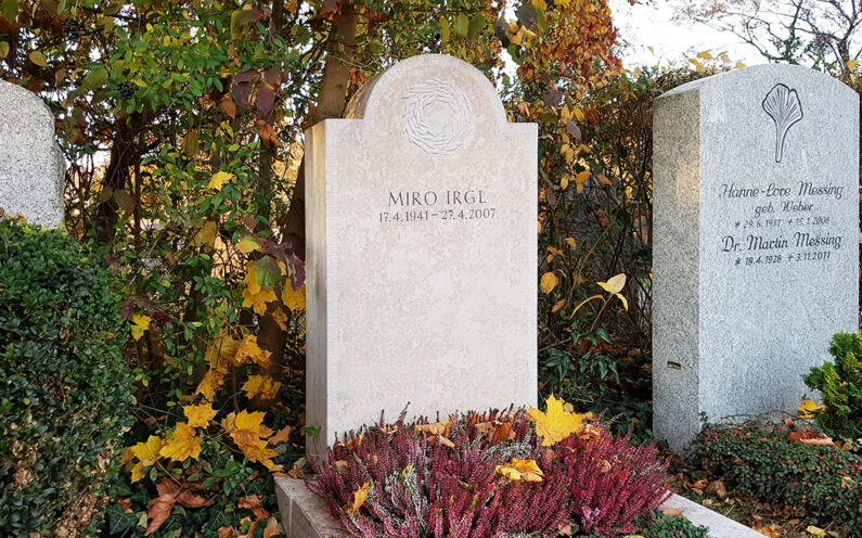 Vaterstetten Friedhof Einzelgrab Irgl - 1