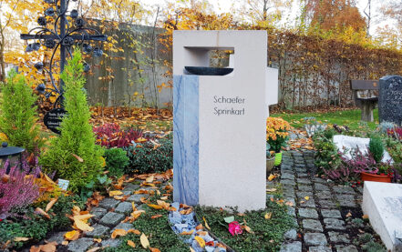 Vaterstetten Friedhof Urnengrab Schaefer
