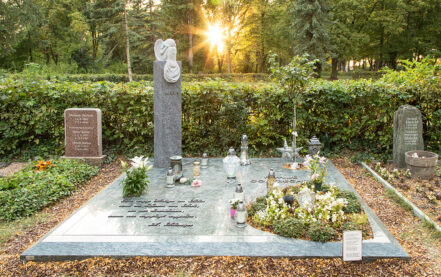 Köthen Städtischer Friedhof Familiengrab Goldbecher