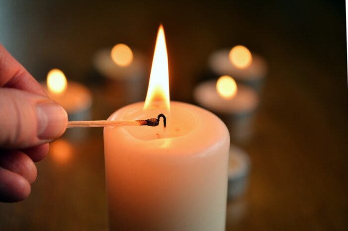 Sternenkind_candle-1750640_1920