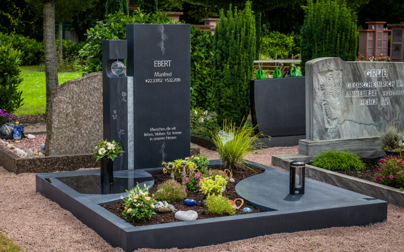 Grabstein Preise & Kosten im Überblick
