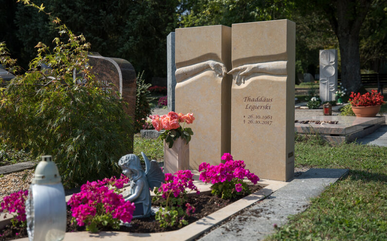 Grabstein Preise & Kosten im Überblick