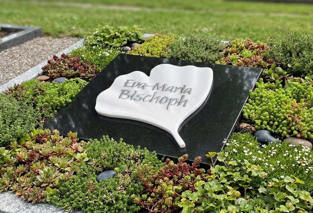 Liegeplatten mit besonderer Gestaltung zum Gedenken an einen geliebten Menschen