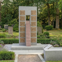 Gemeinschaftsgrabsteine aus Granit für Urnen modern und zeitlos